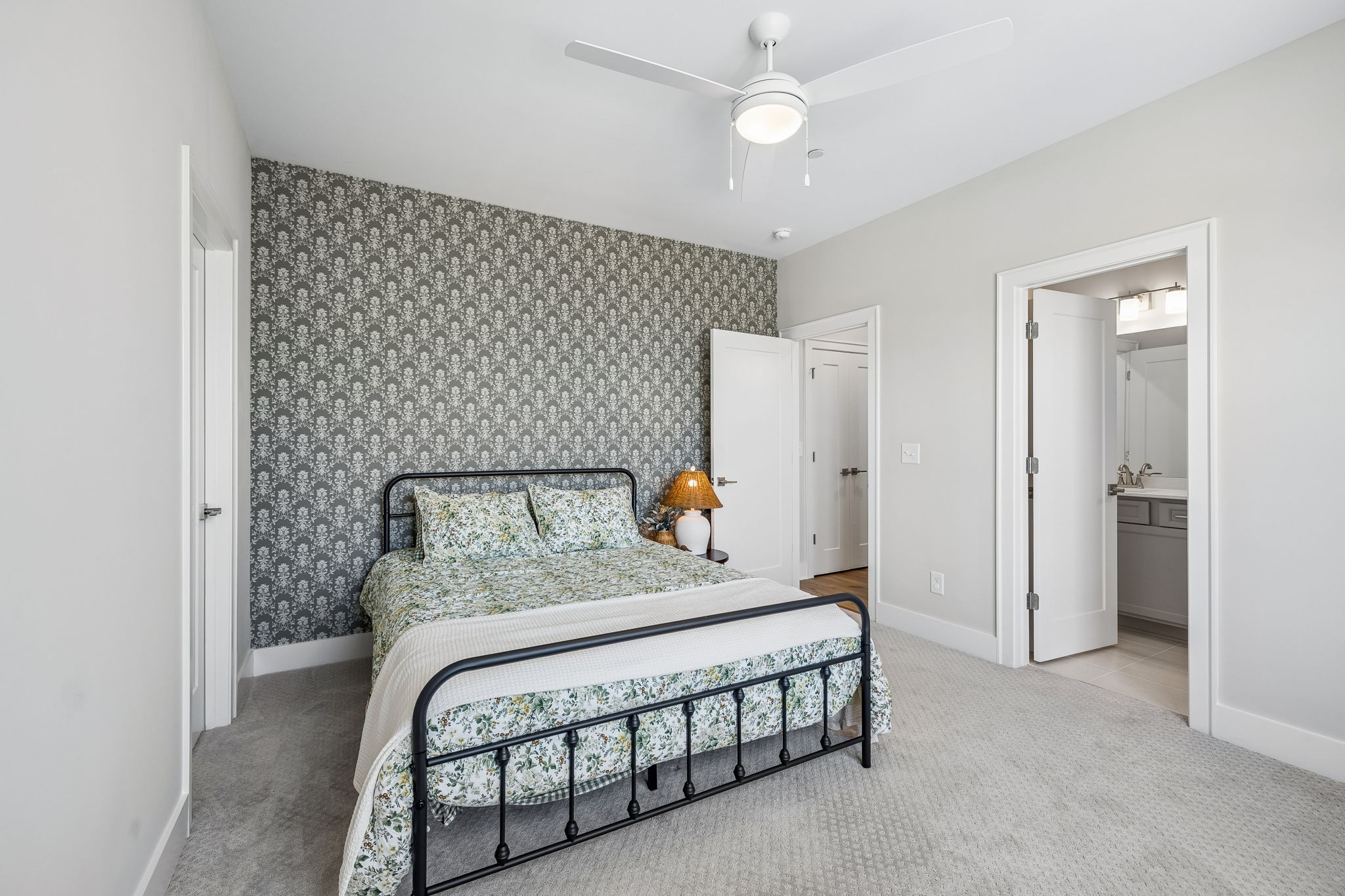 4622 Genevieve Leigh Dr