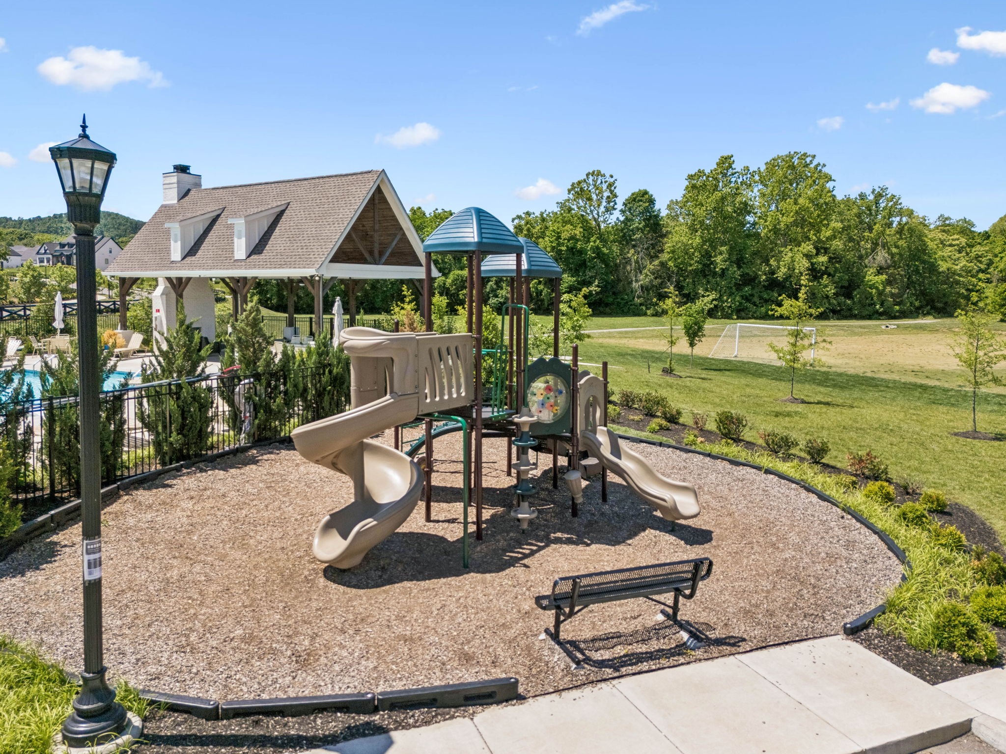 4622 Genevieve Leigh Dr