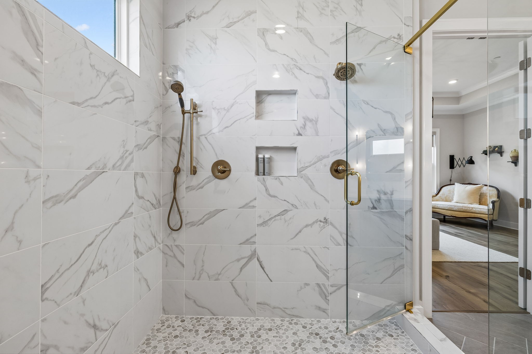 4622 Genevieve Leigh Dr