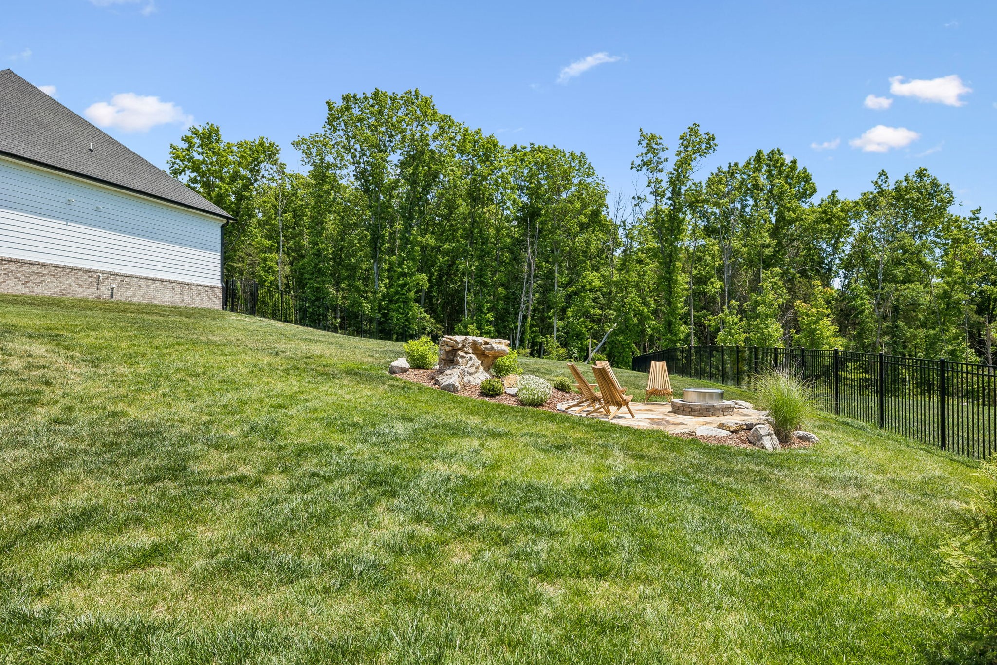 4622 Genevieve Leigh Dr