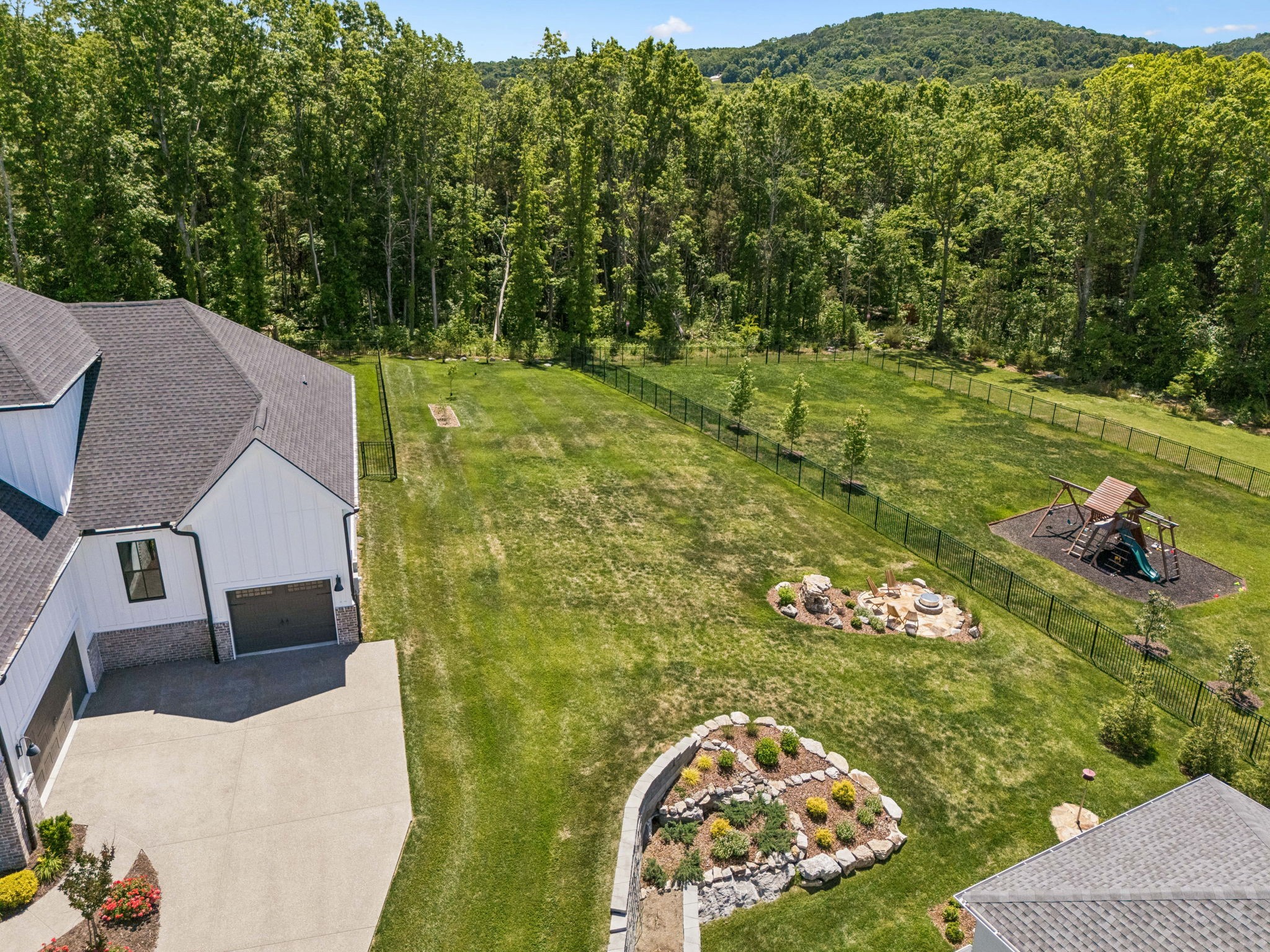 4622 Genevieve Leigh Dr