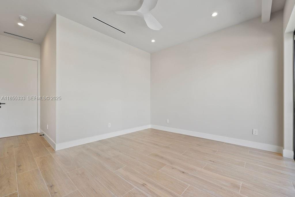 808 NE 17th Terrace