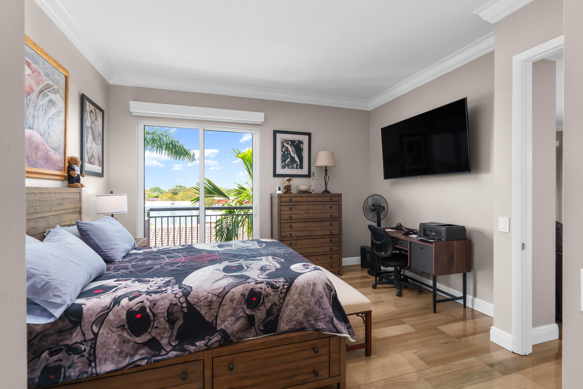 2633 NE 14th Avenue 308