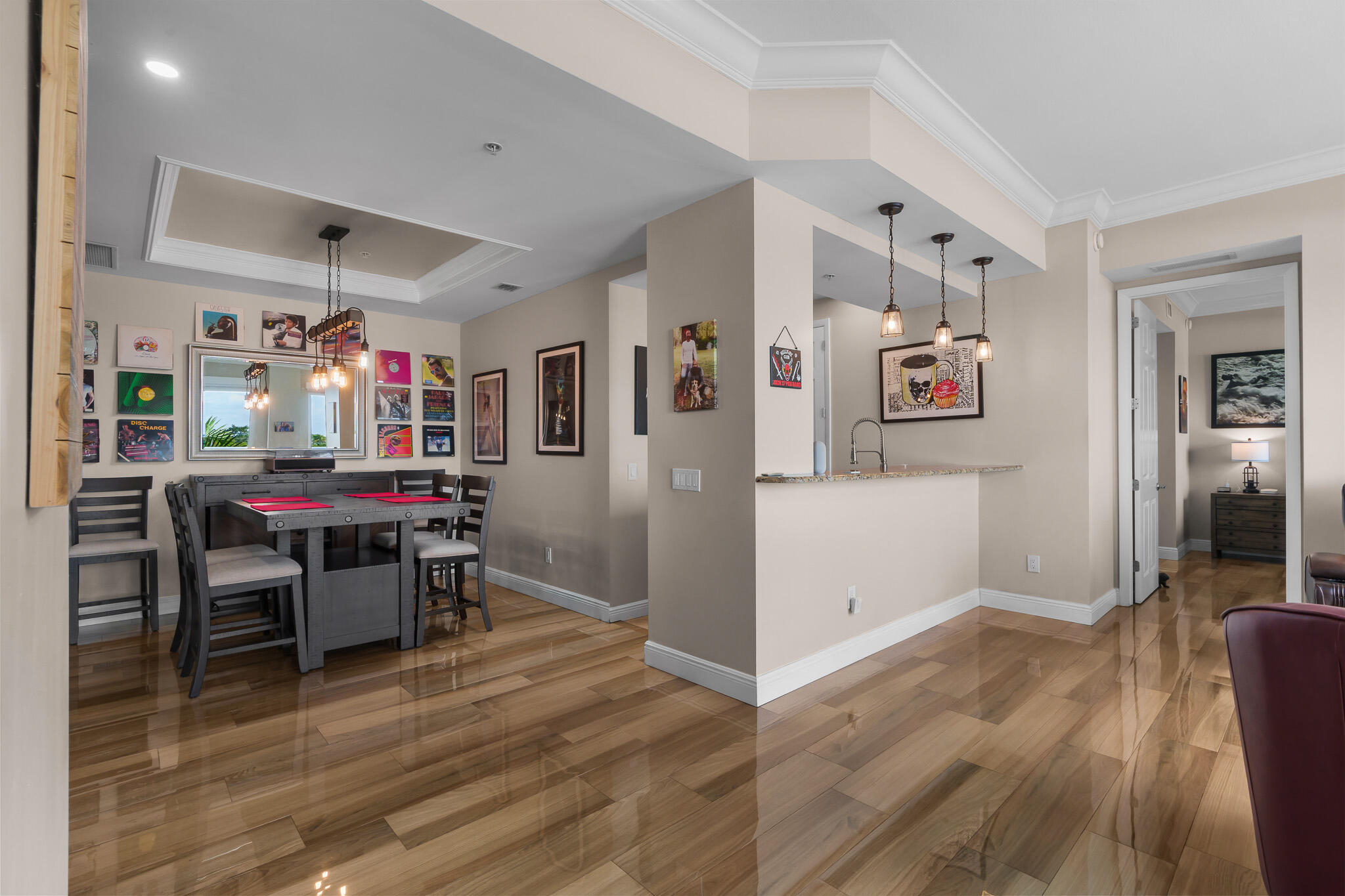 2633 NE 14th Avenue 308