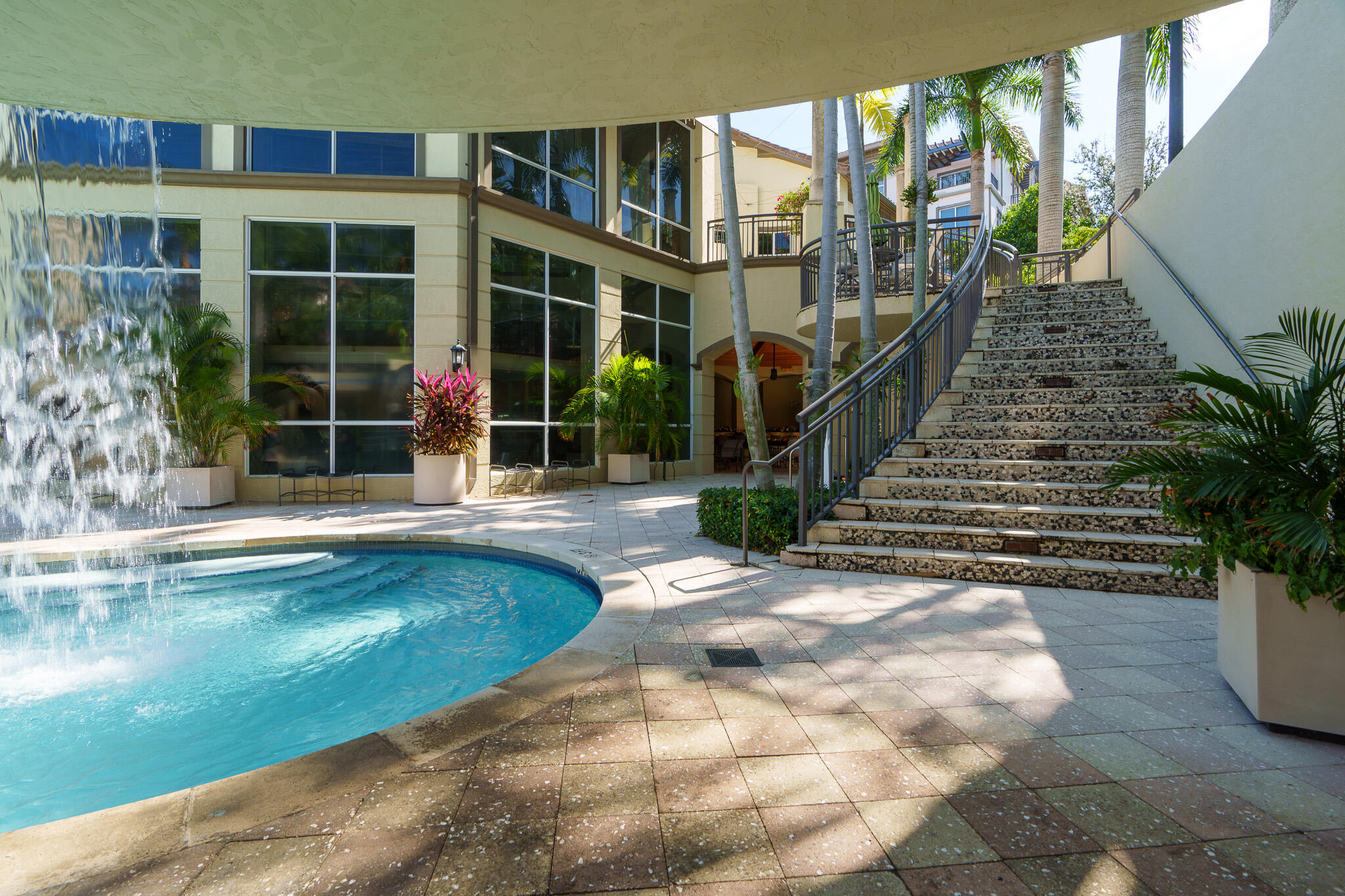 2633 NE 14th Avenue 308