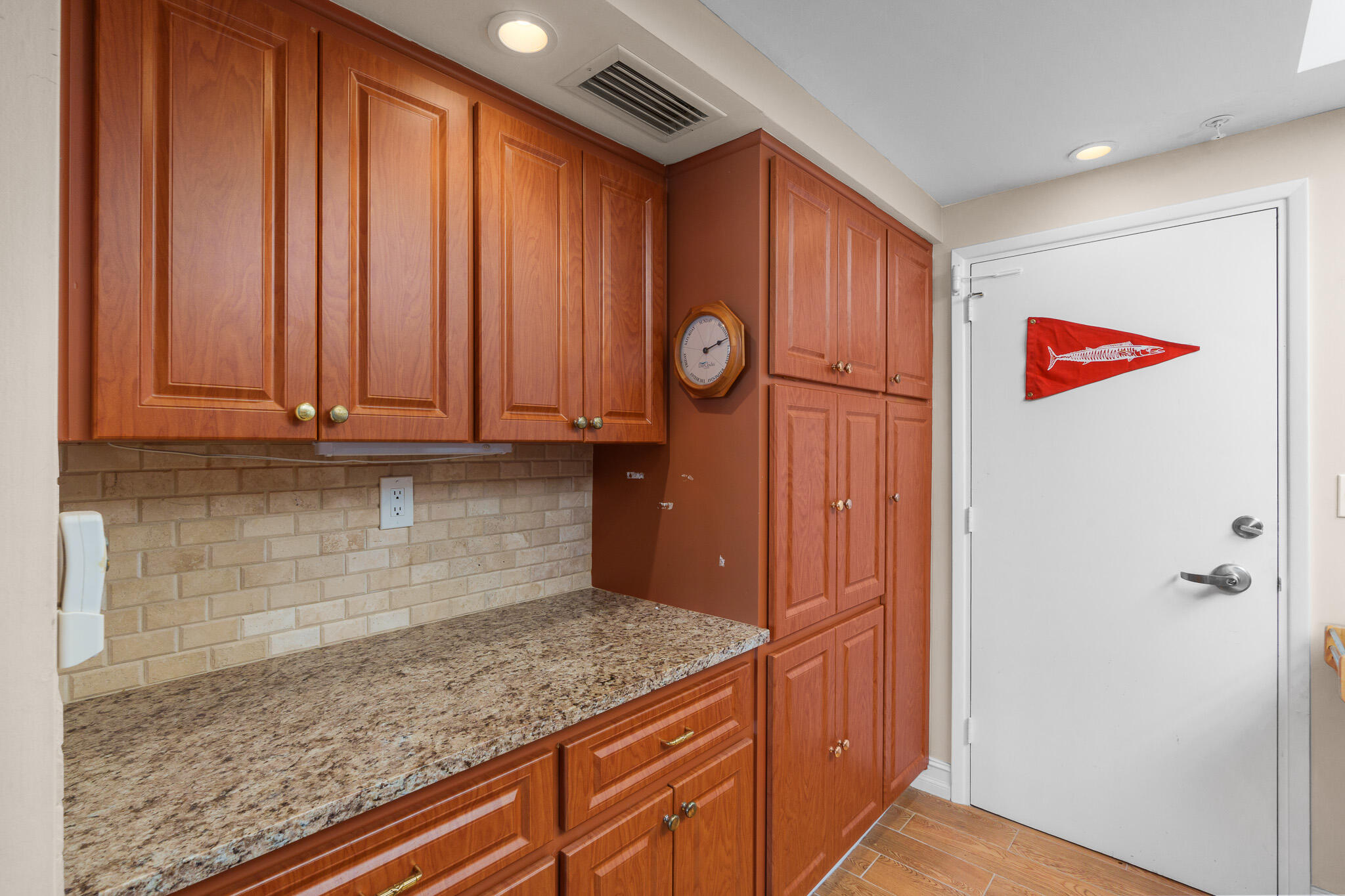 3200 NE 36th Street 703