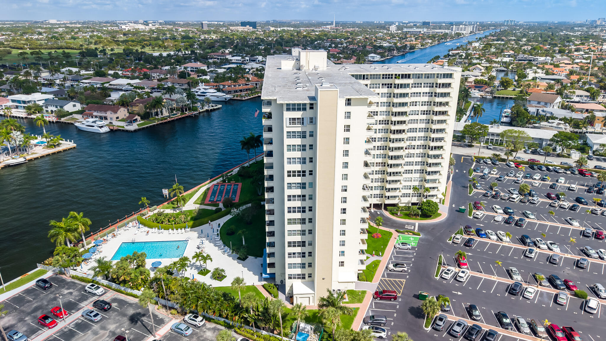 3200 NE 36th Street 1012