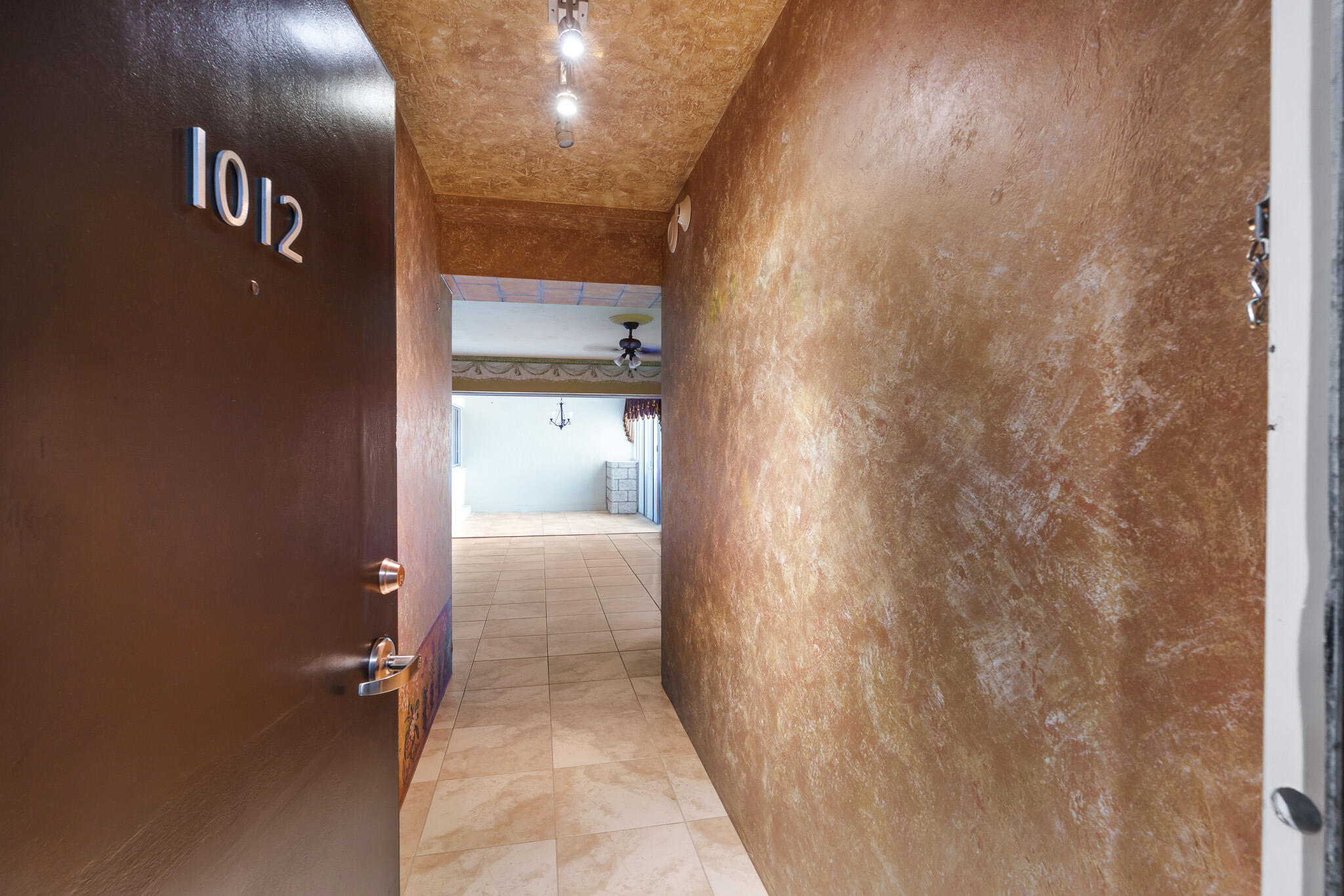 3200 NE 36th Street 1012