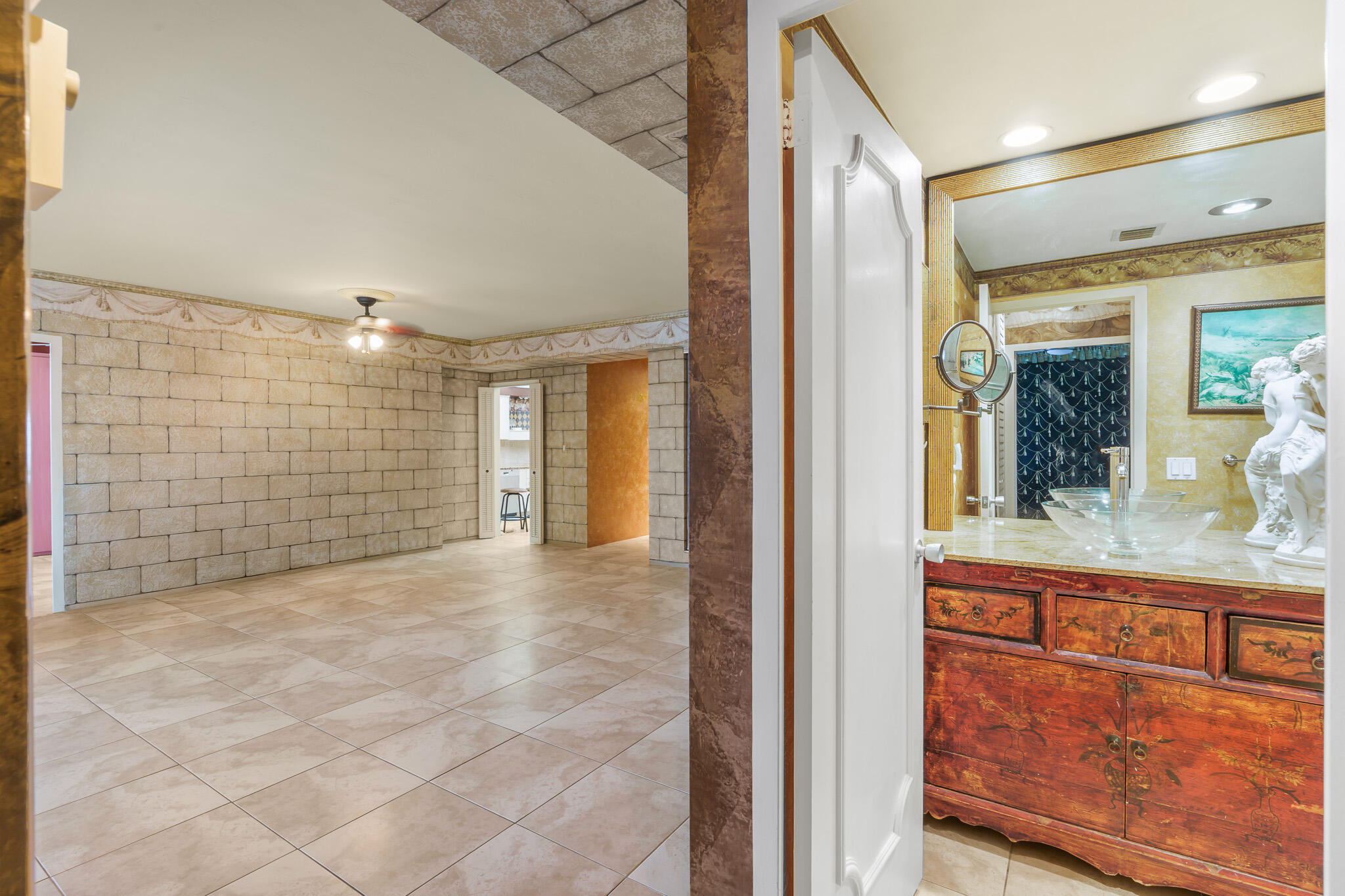 3200 NE 36th Street 1012