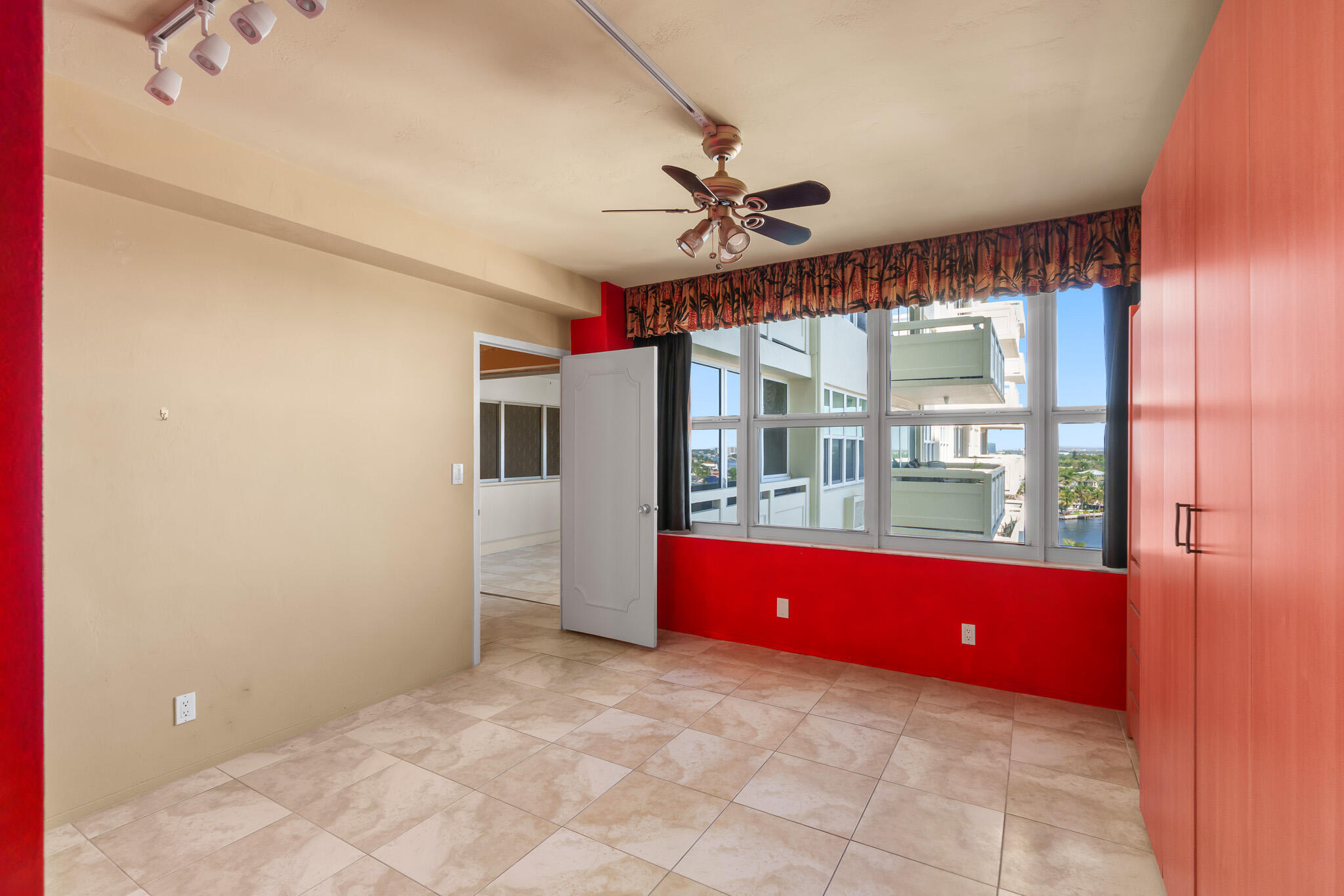 3200 NE 36th Street 1012