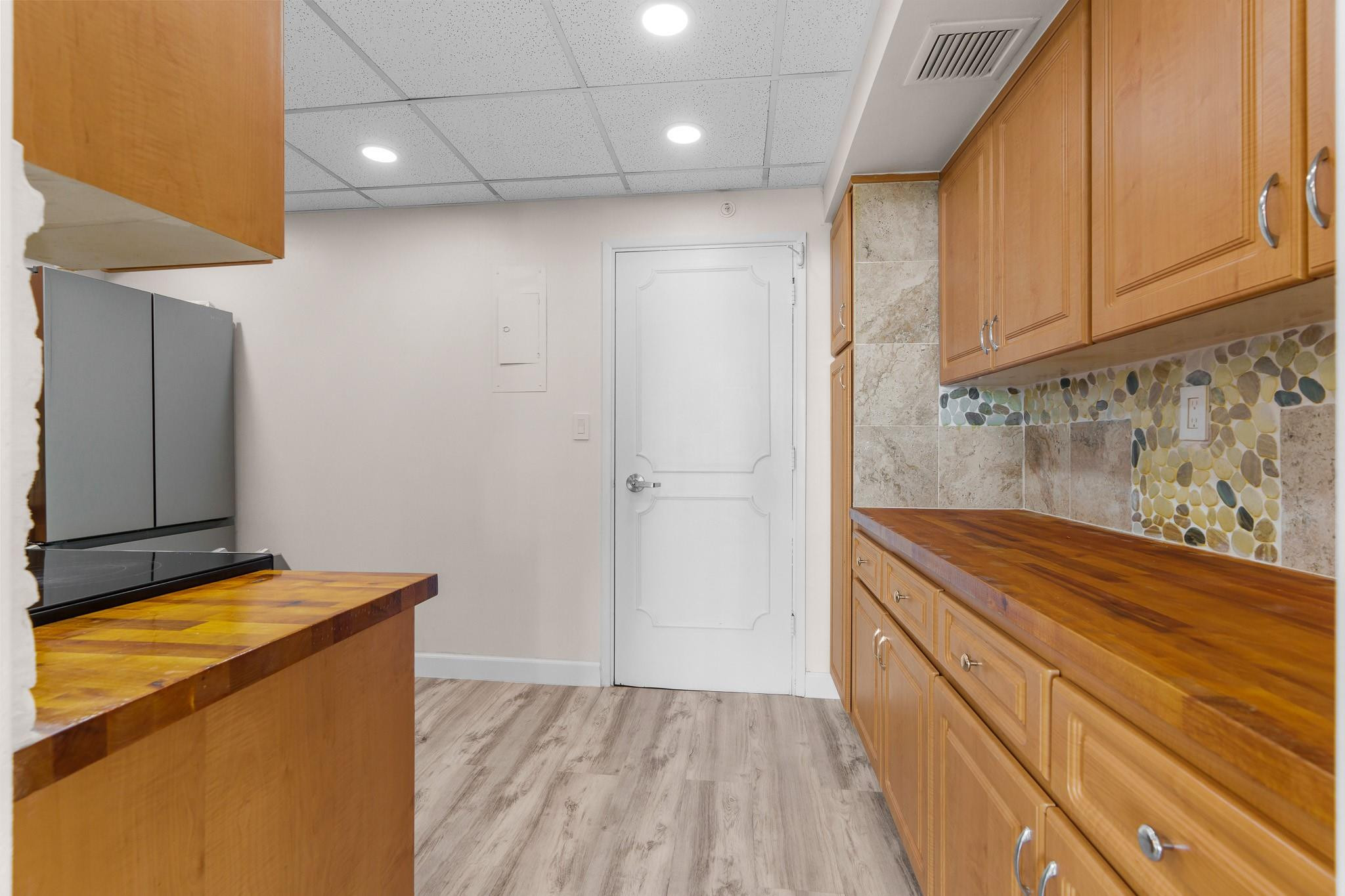 3300 NE 36th Street 920