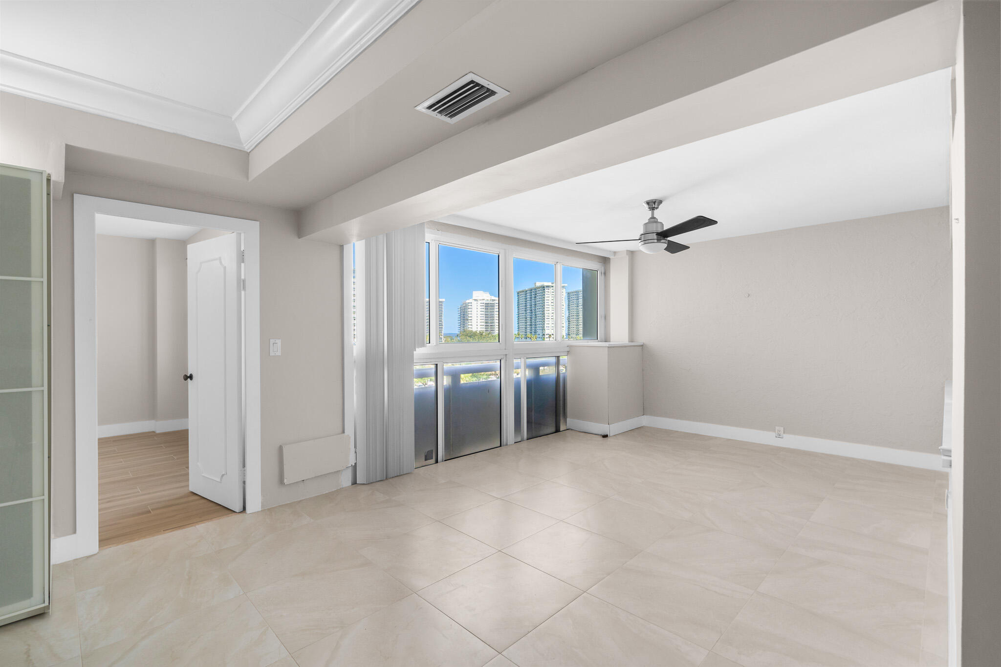 3200 NE 36th Street 619