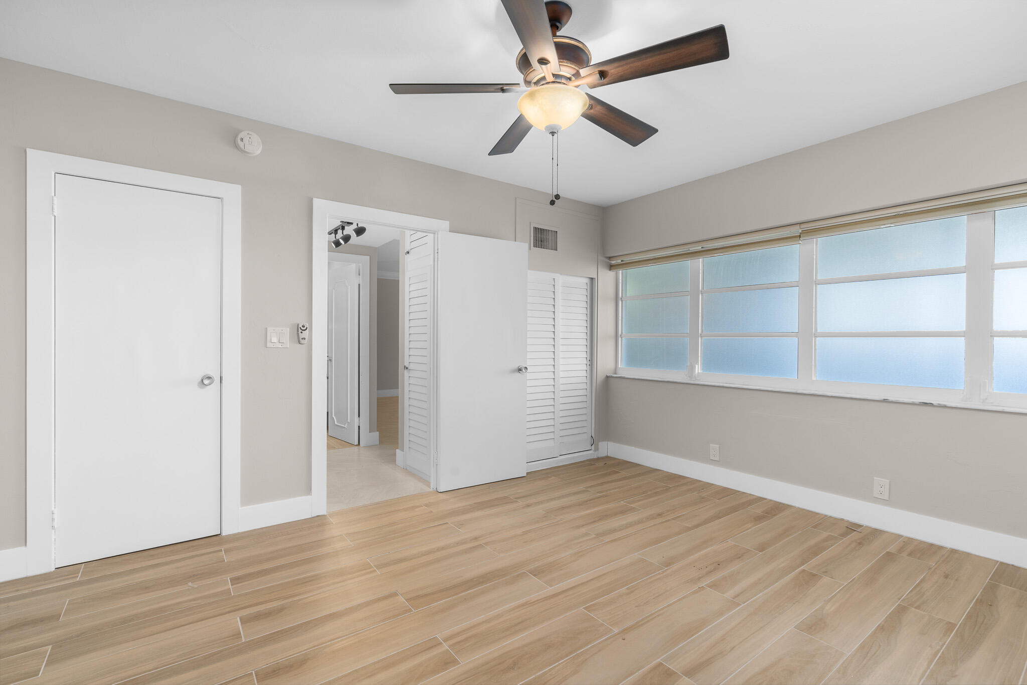3200 NE 36th Street 619
