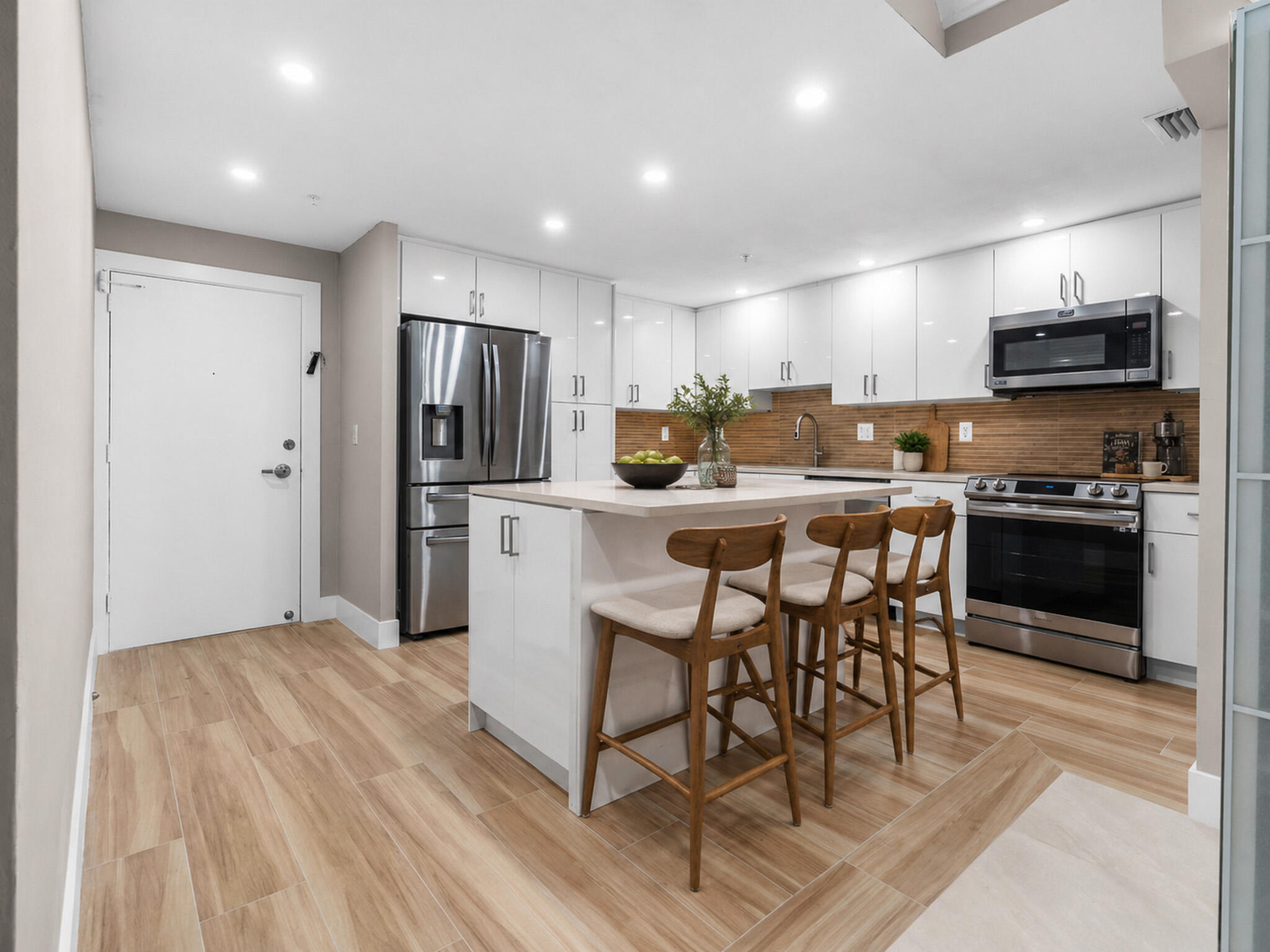 3200 NE 36th Street 619