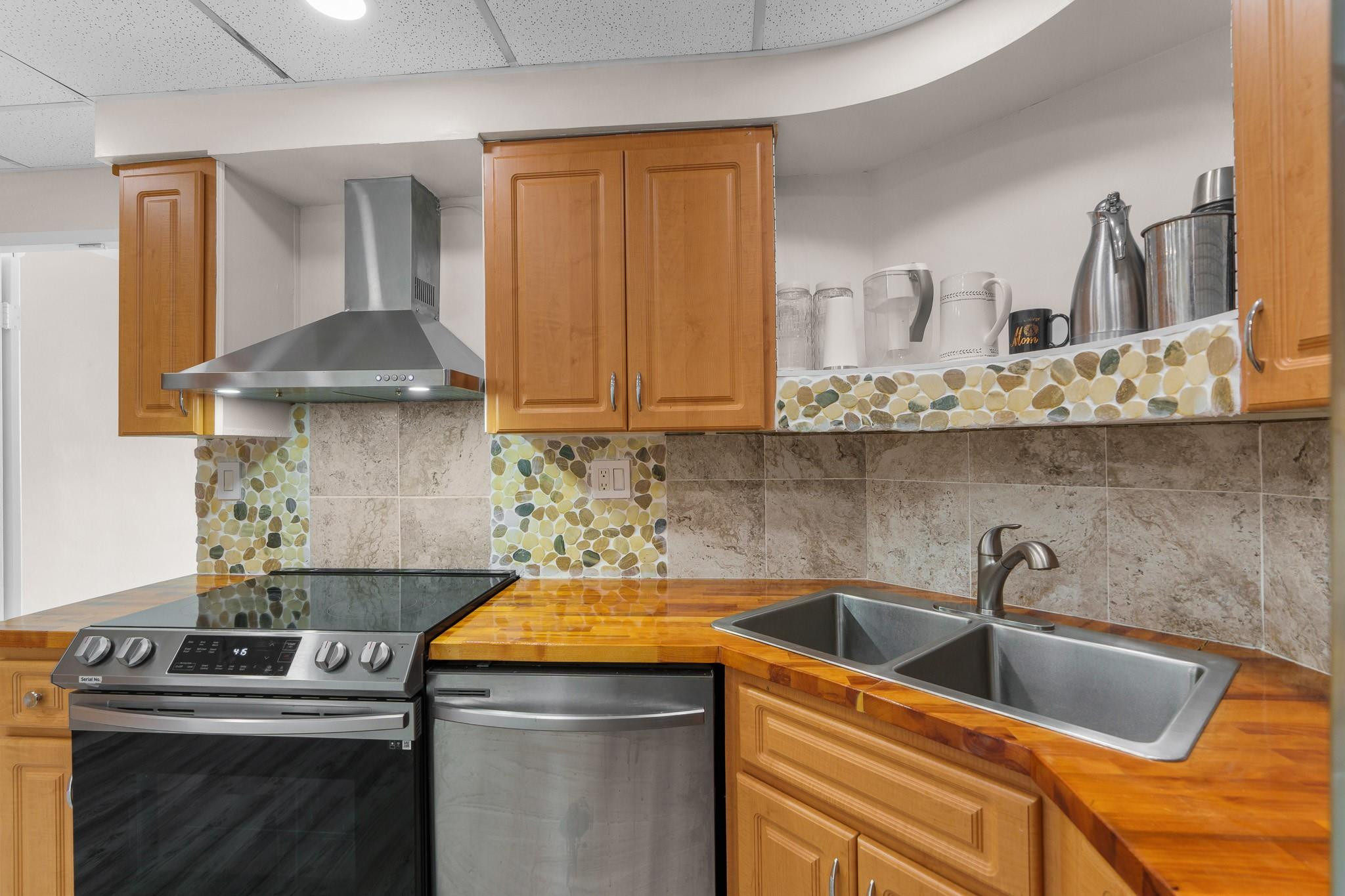 3300 NE 36th Street 920