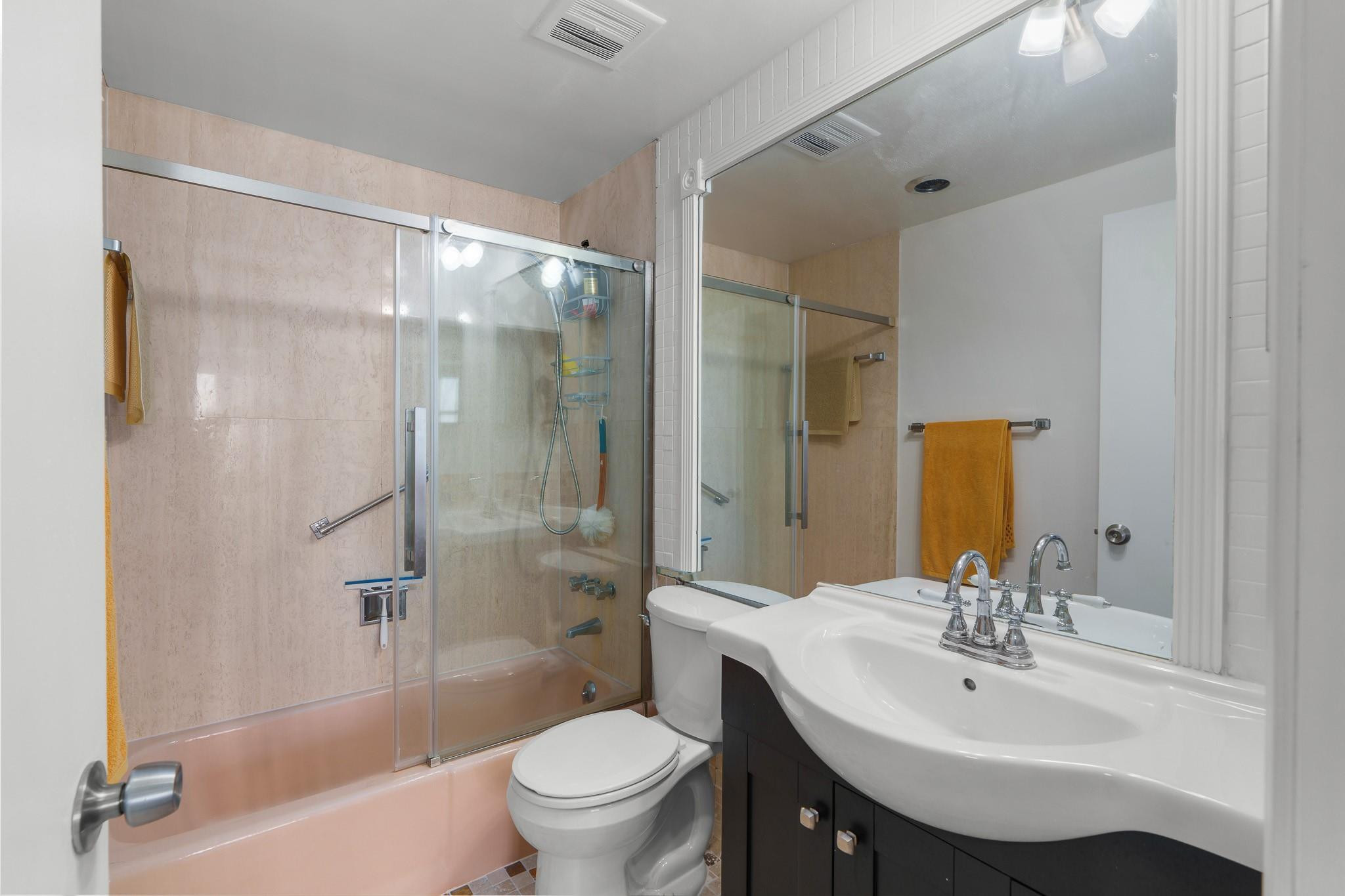 3300 NE 36th Street 920