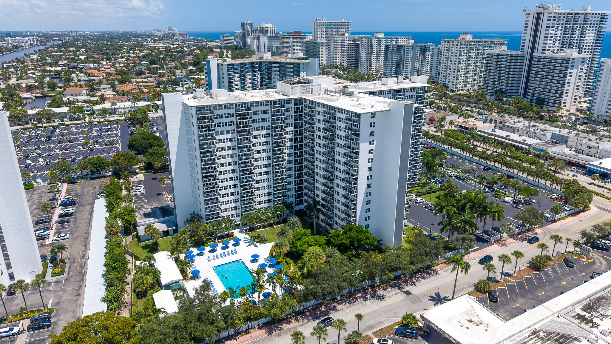 3333 NE 34TH Street 1616