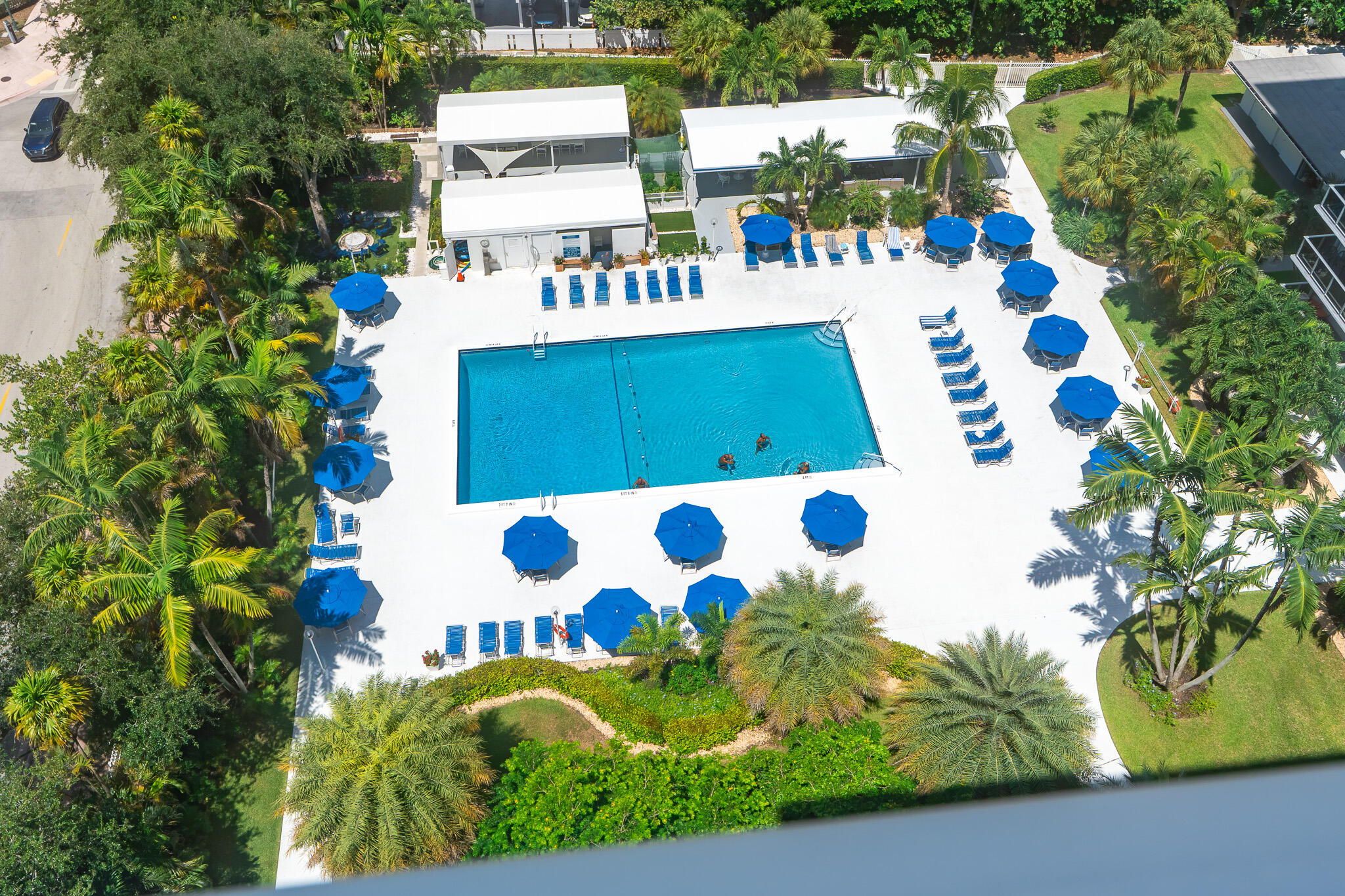 3333 NE 34TH Street 1616