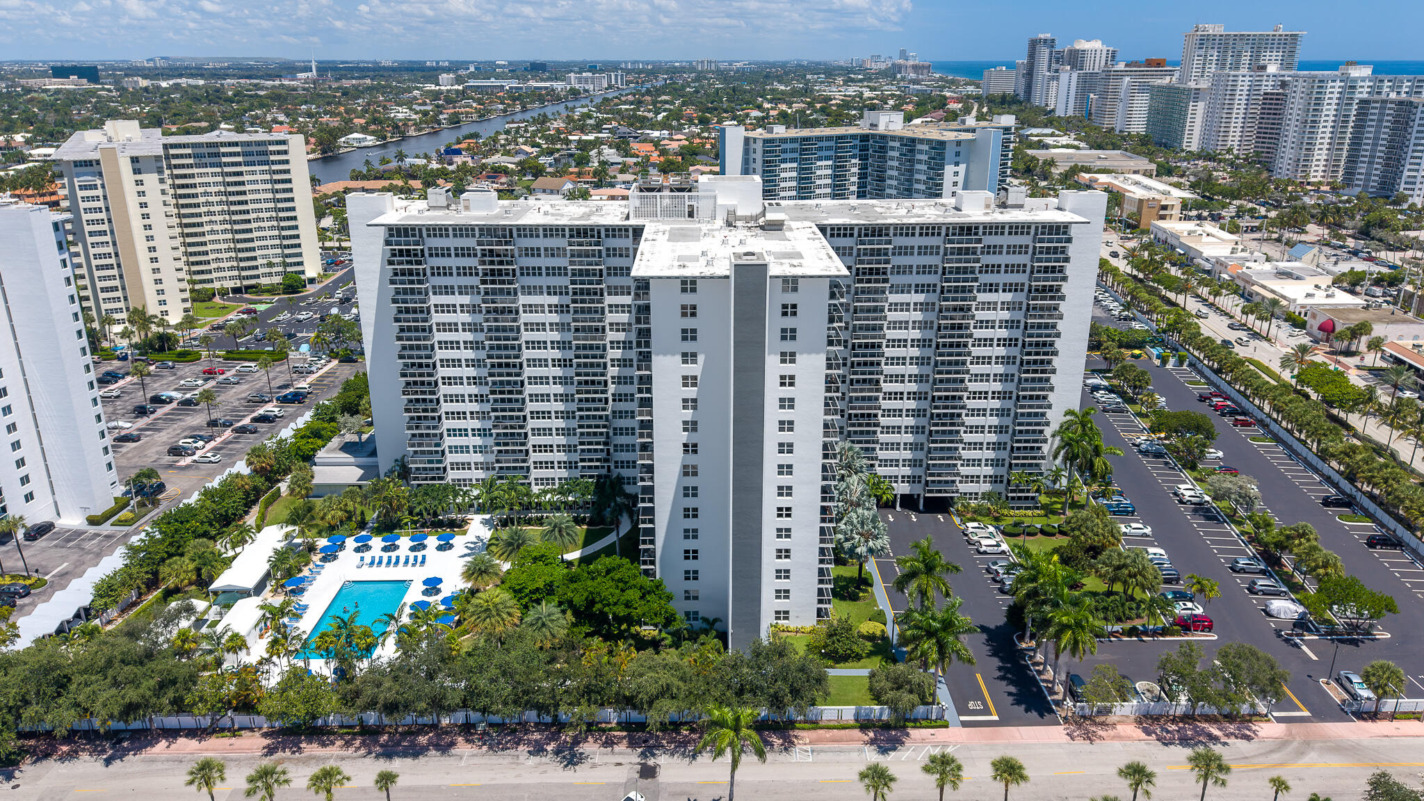 3333 NE 34TH Street 1616
