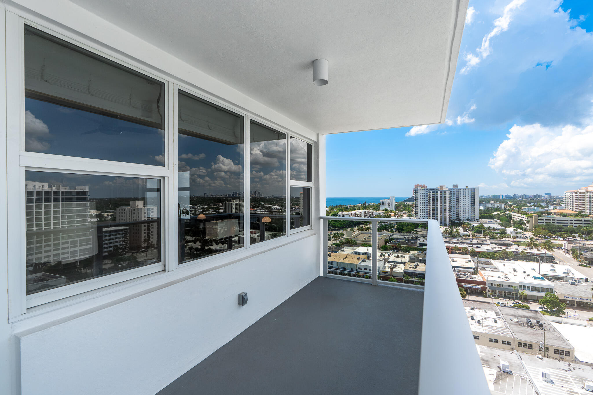 3333 NE 34TH Street 1616
