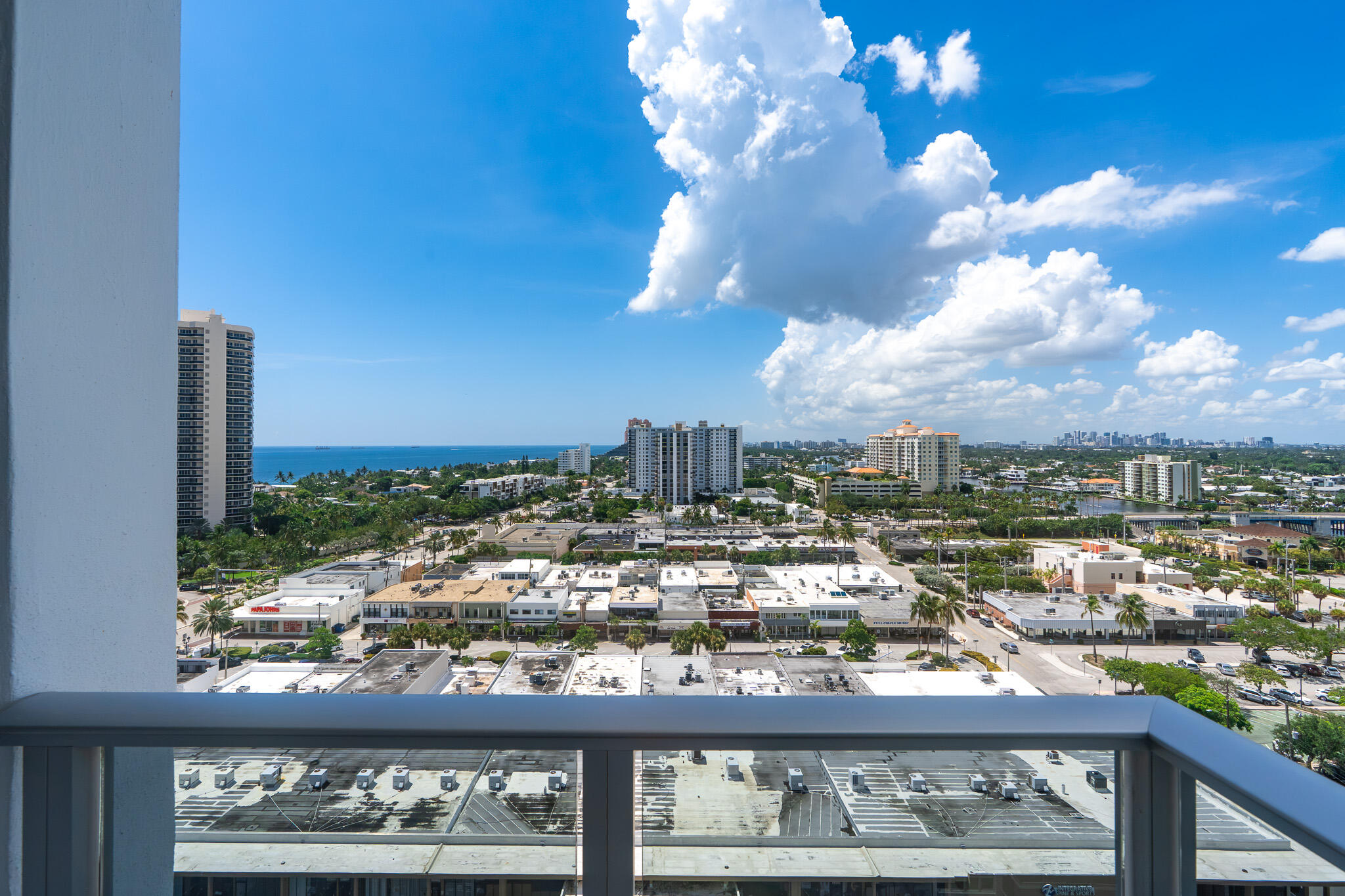 3333 NE 34TH Street 1616
