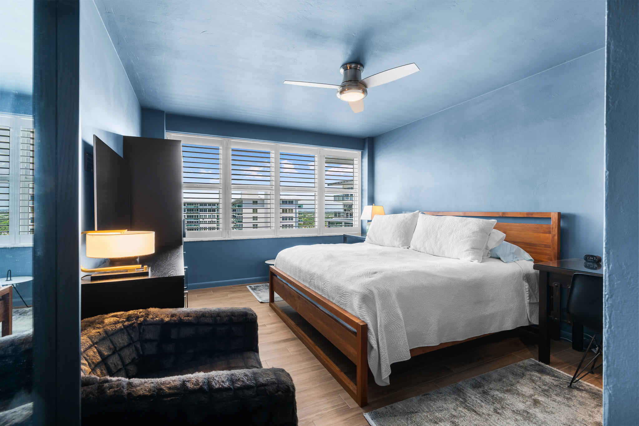 3333 NE 34TH Street 1616