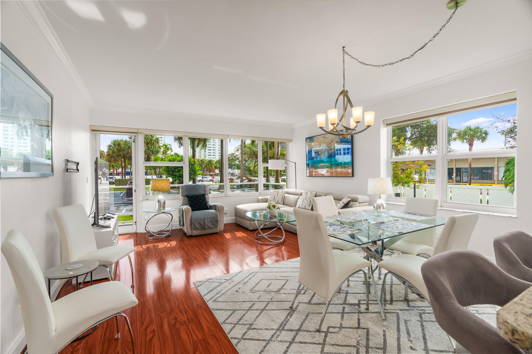 3333 NE 34TH Street 115