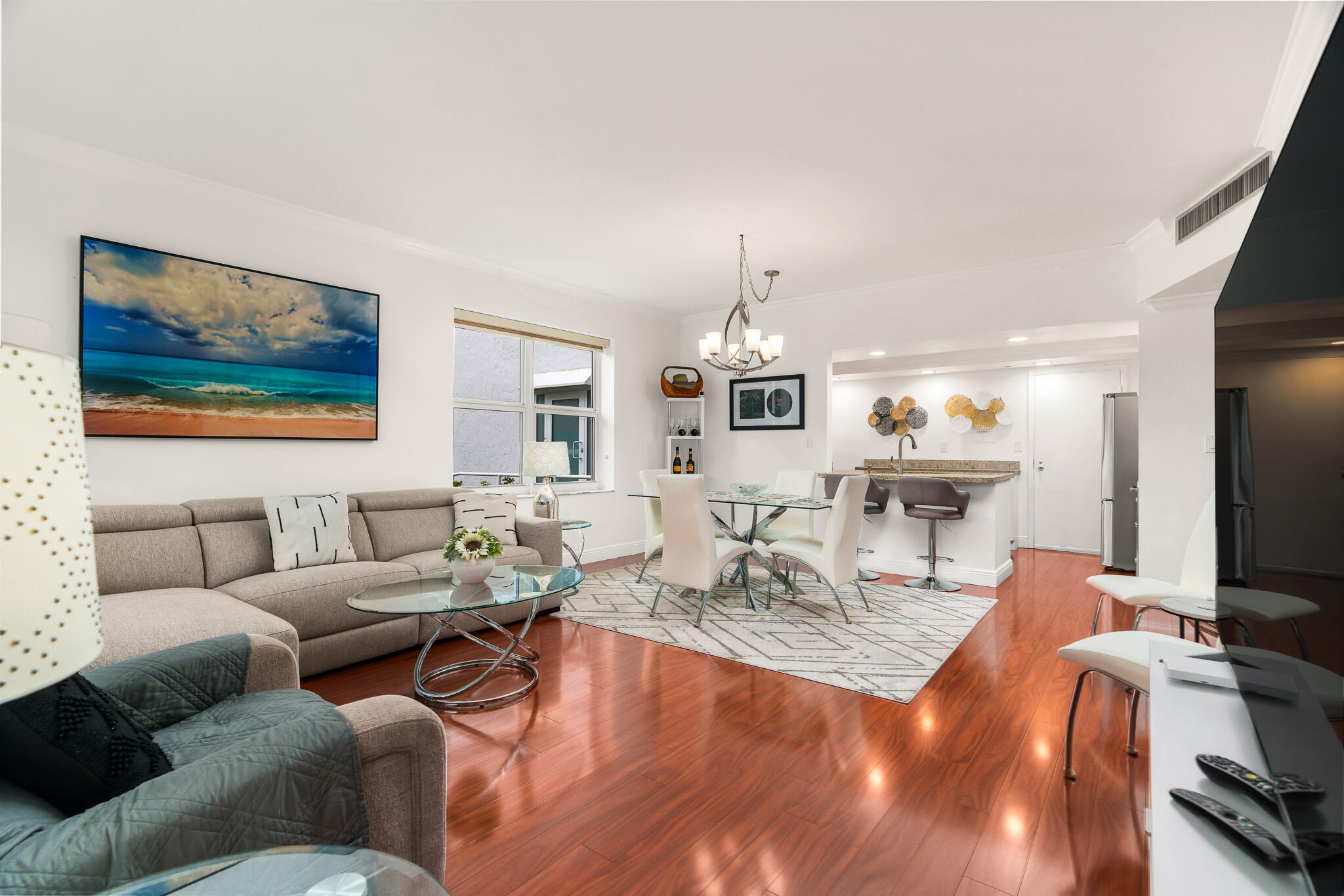 3333 NE 34TH Street 115