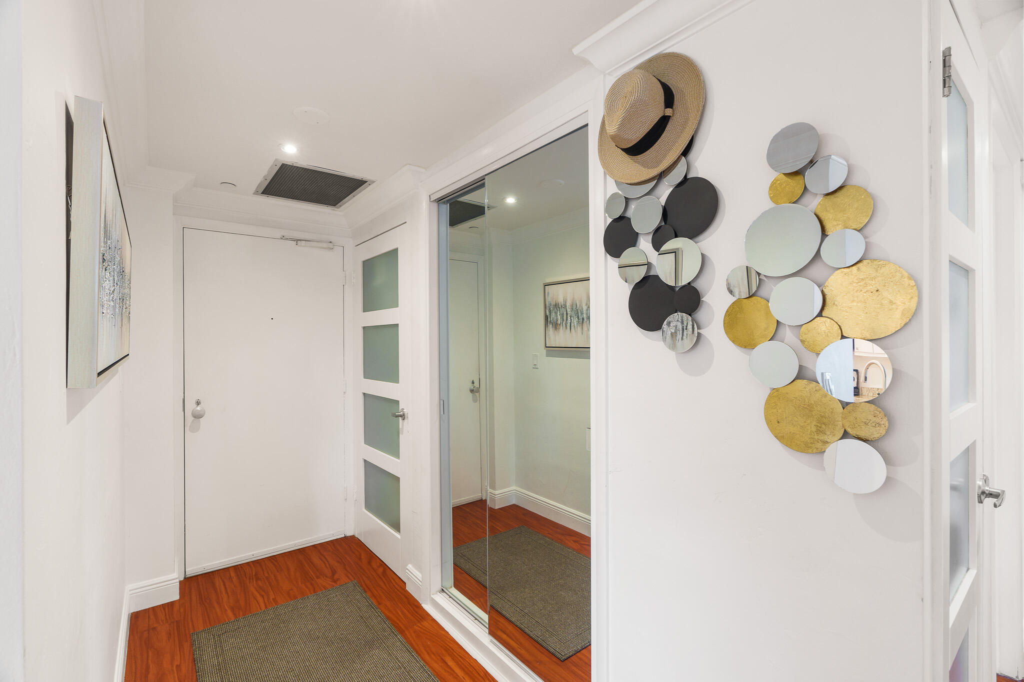 3333 NE 34TH Street 115