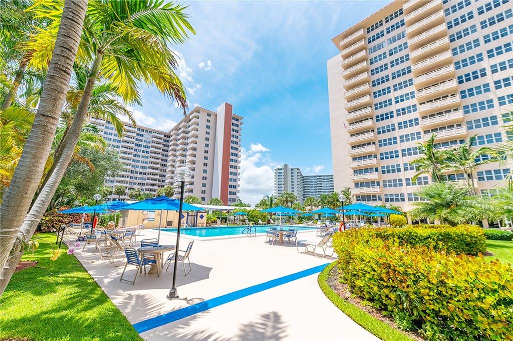 3333 NE 34th St 1117