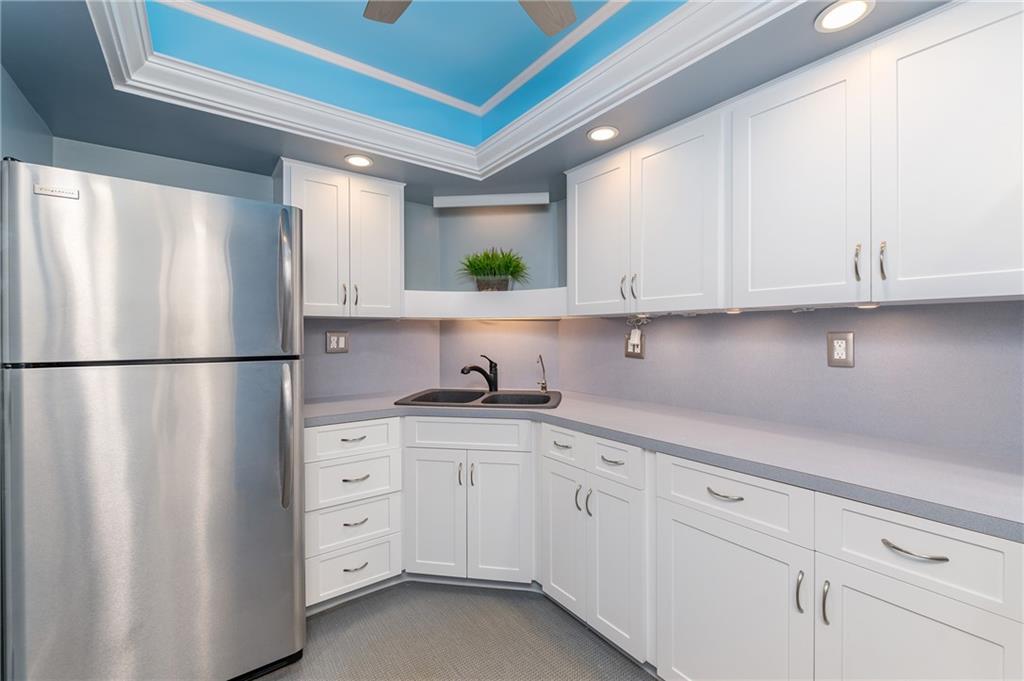 3333 NE 34th St 1117