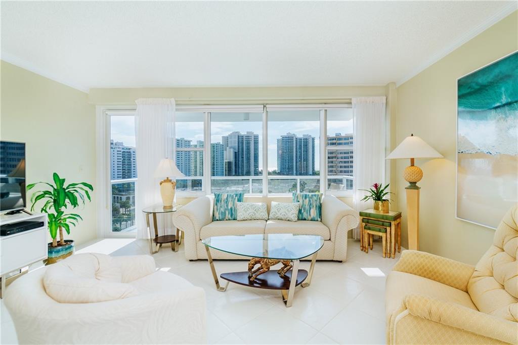 3300 NE 36th St 1022