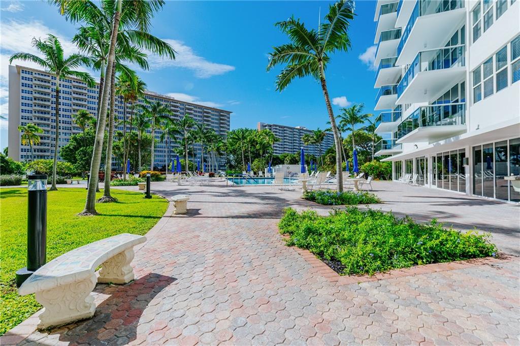 3300 NE 36th St 1022