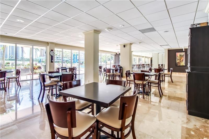 3300 NE 36th St 1022