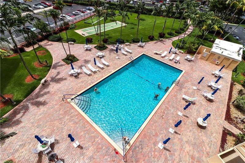 3300 NE 36th St 1022