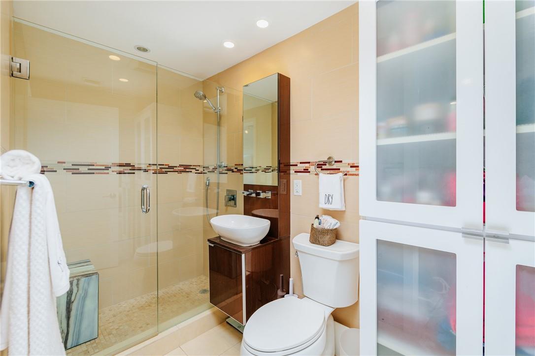 3233 NE 34th St 1118