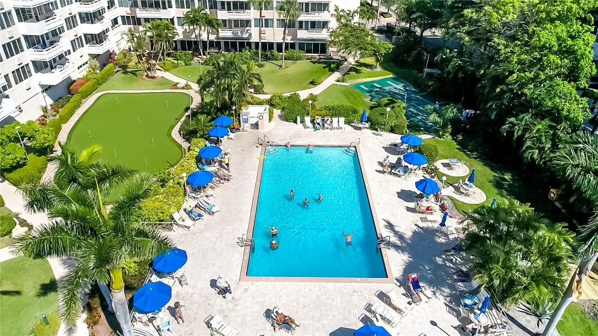 3233 NE 34th St 1118