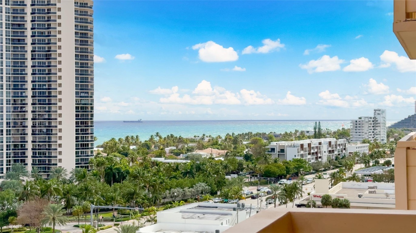 3333 NE 34th St 1214