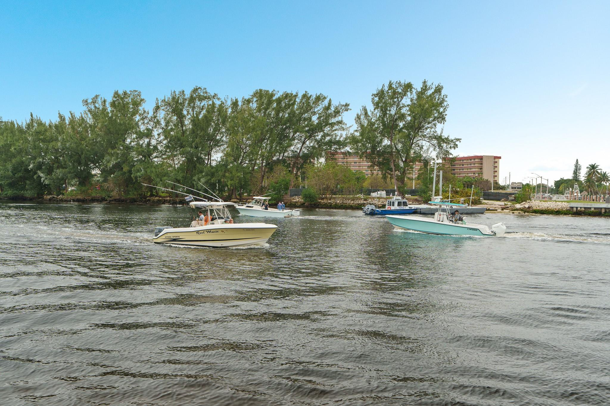 1505 N Riverside Dr 801