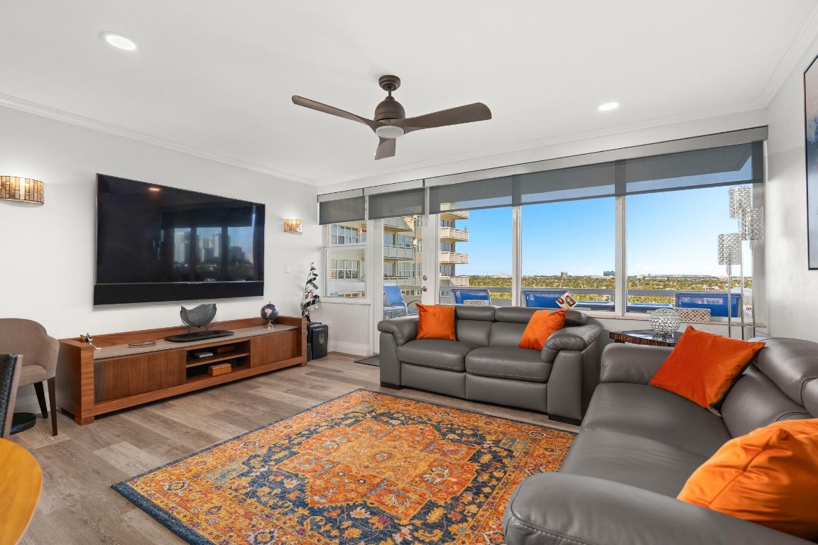 3200 NE 36th St 1014