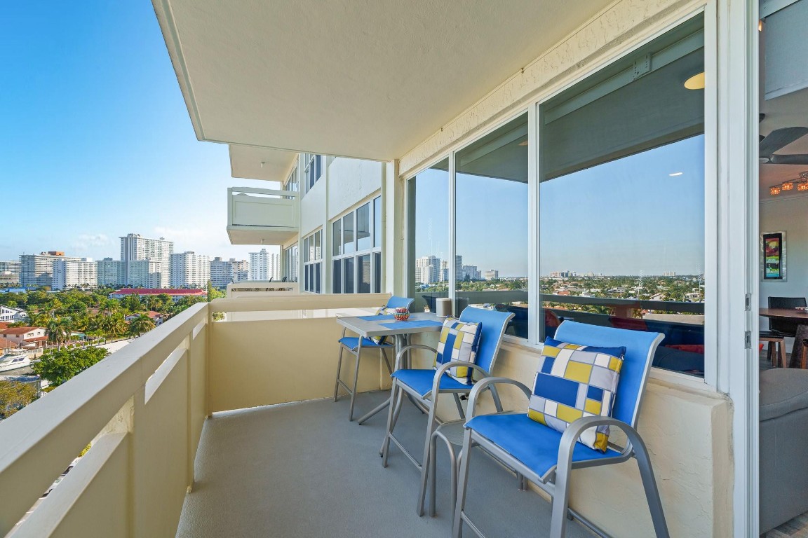 3200 NE 36th St 1014