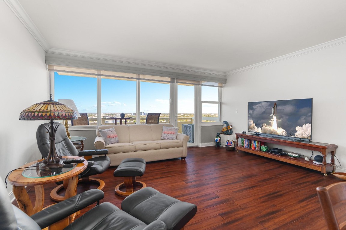 3200 NE 36th St 1402