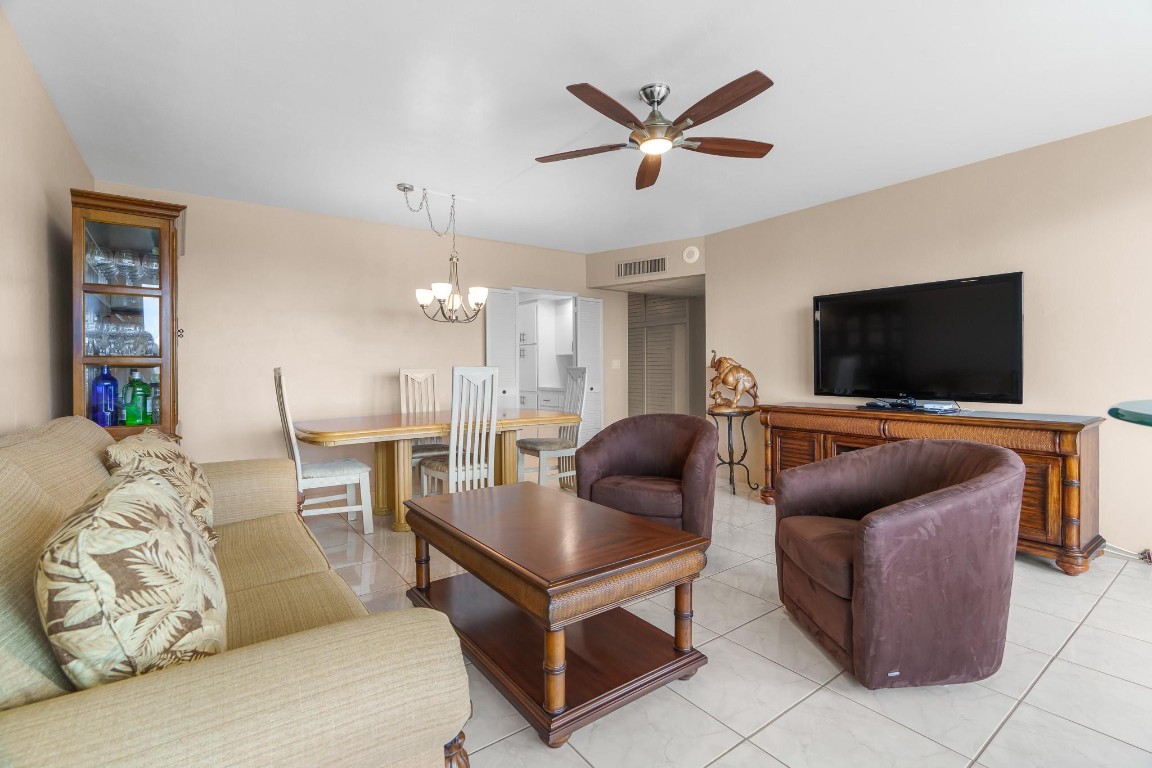 3200 NE 36th St 1721