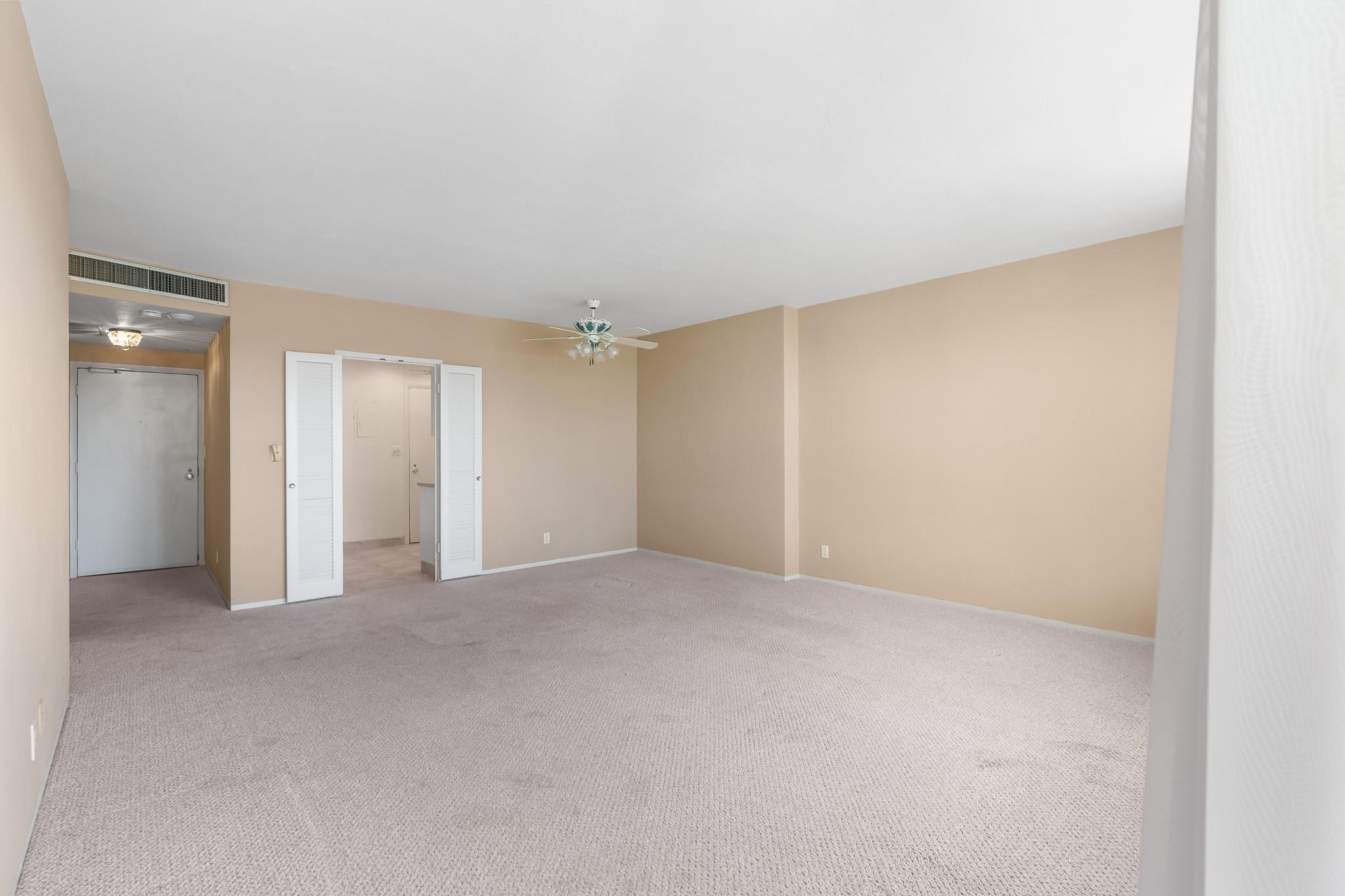 3333 NE 34th St 411