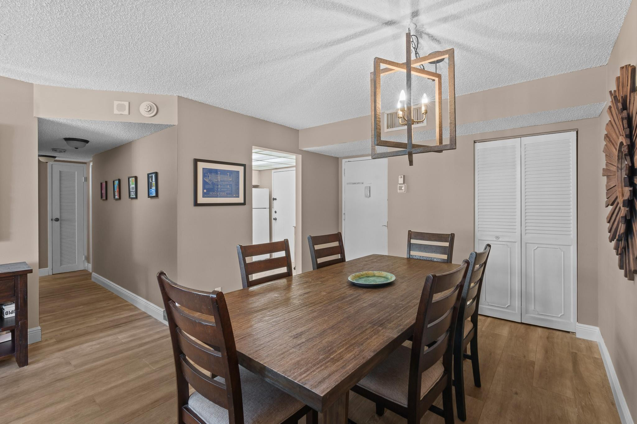 1160 N Federal Hwy 221