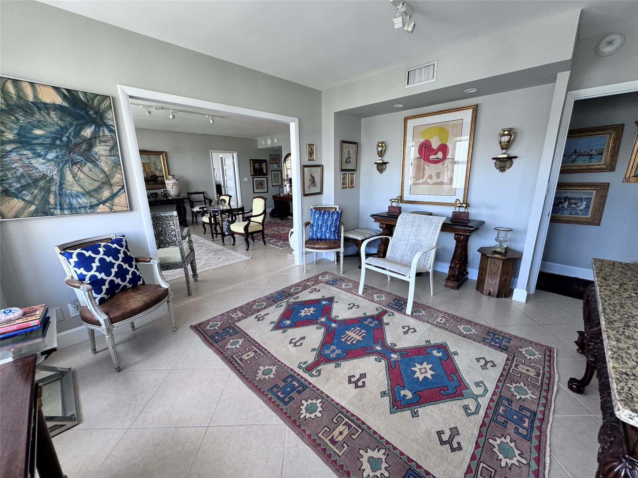 3333 NE 34th St 1408