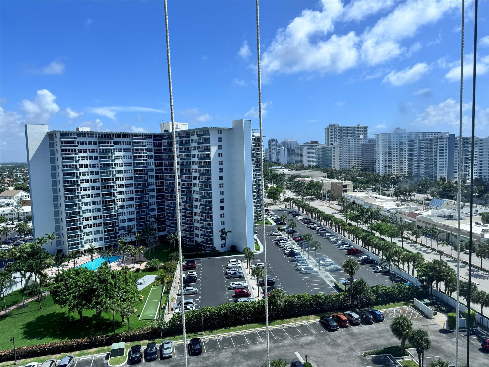 3333 NE 34th St 1408