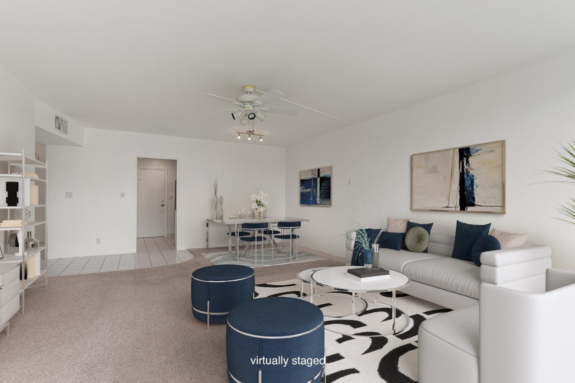 3233 NE 34th St 1204