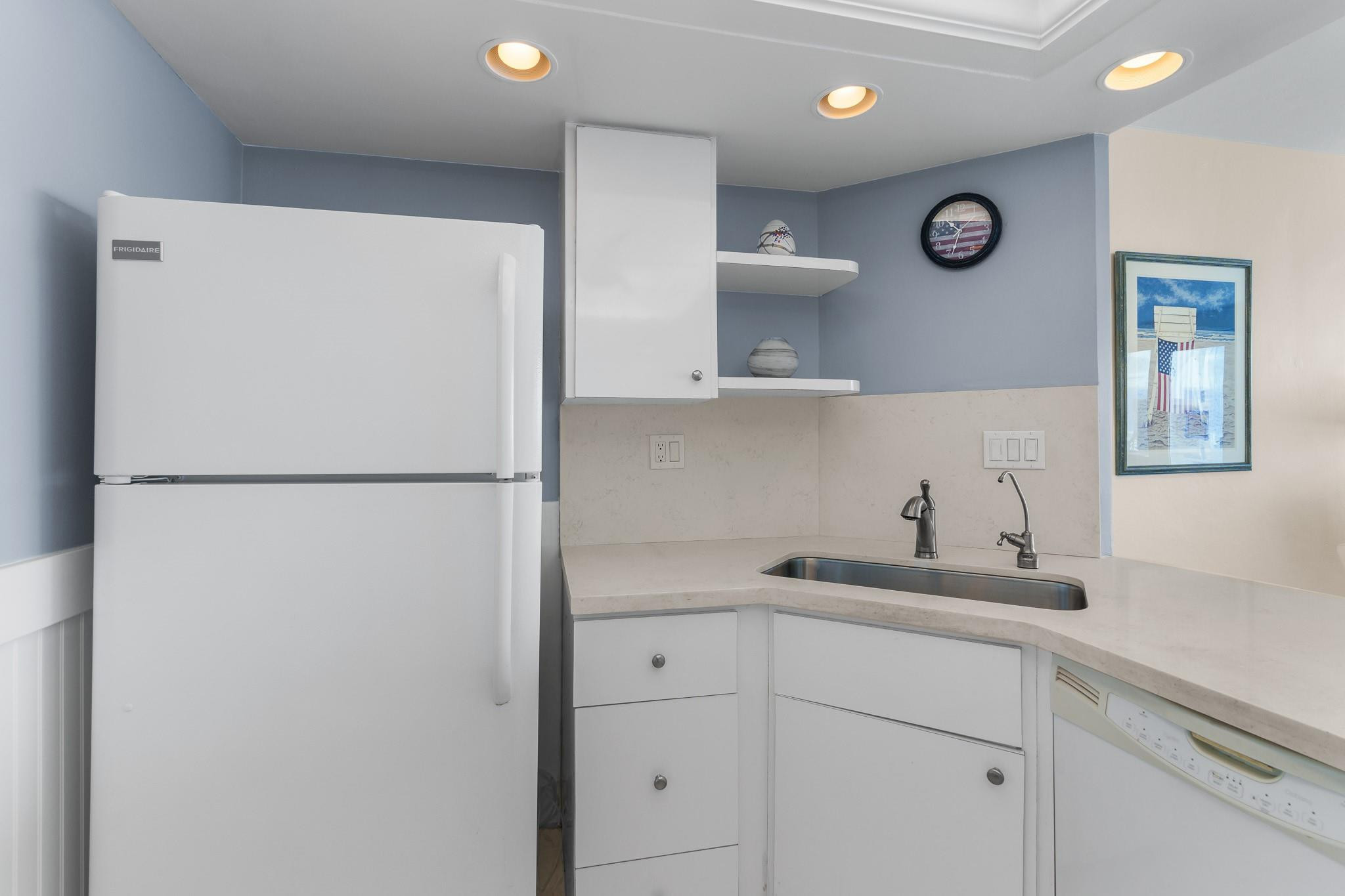 3233 NE 34th St 1411