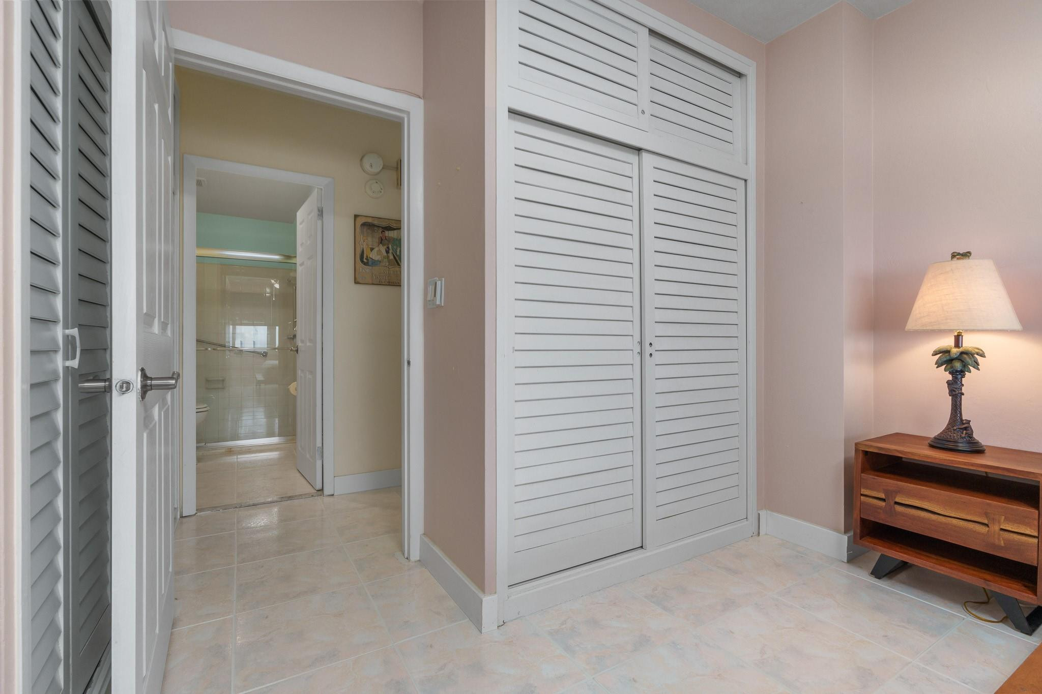 3233 NE 34th St 1411